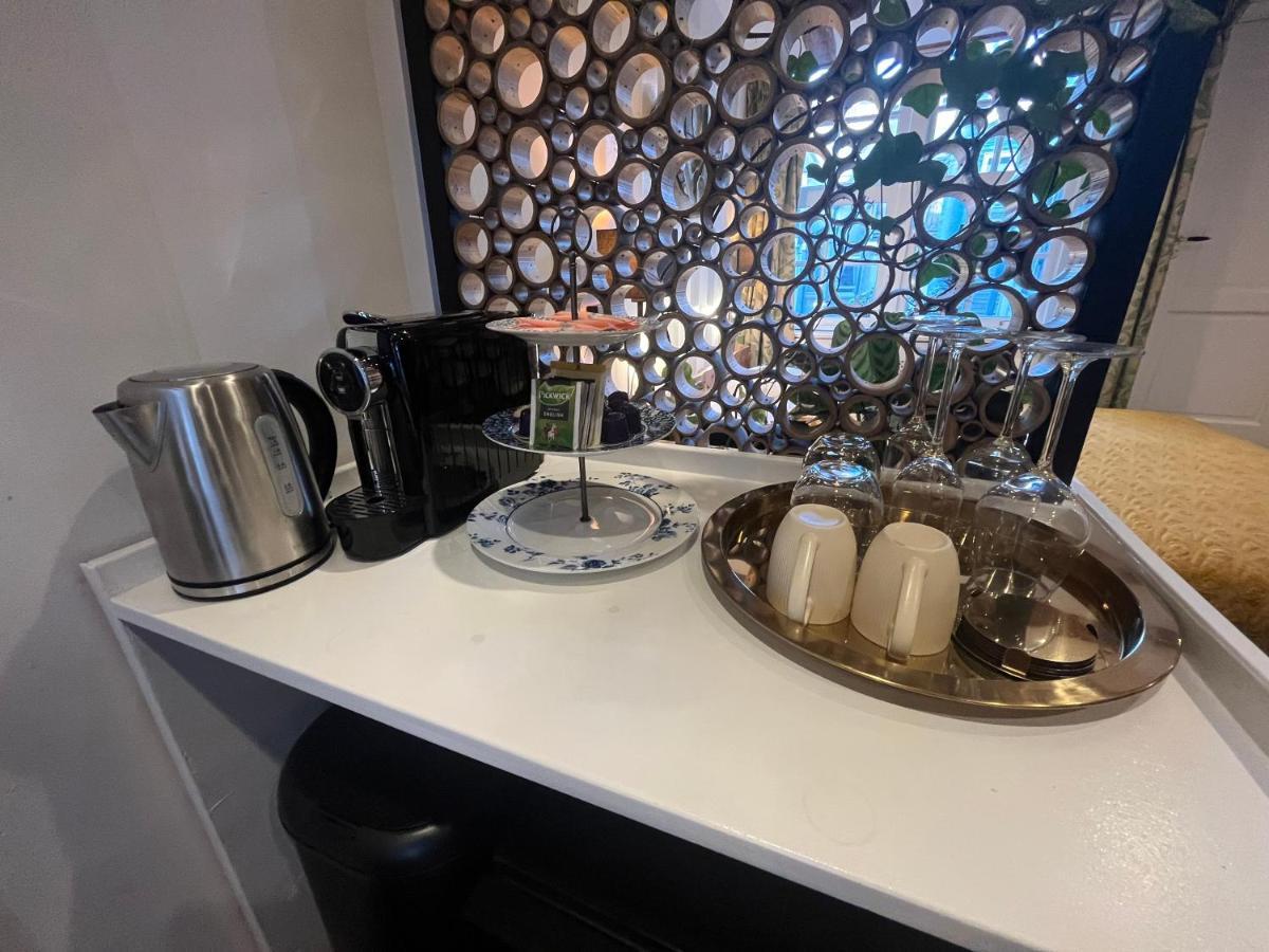The Enlightened House Luxury Suites 암스테르담 외부 사진
